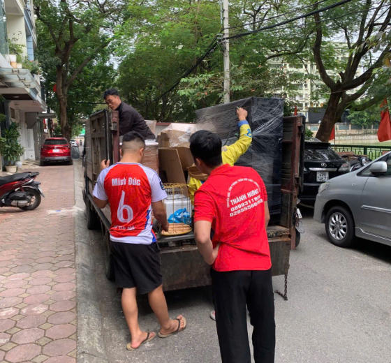 Dịch Vụ Chuyển Văn Phòng Chuyên Nghiệp: Cuộc Chiến Chống Downtime và Thách Thức Bảo Mật Dữ Liệu